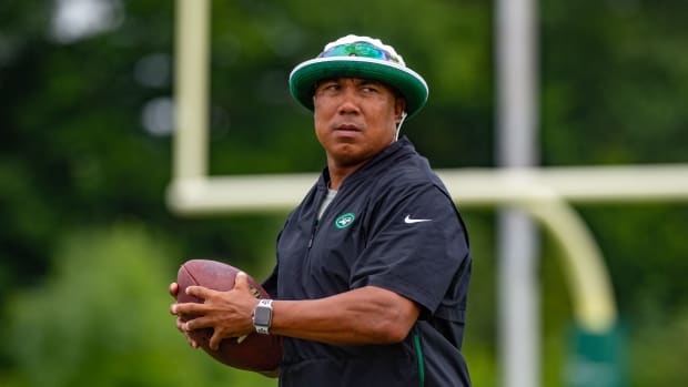 hines-ward-jets-assistant-coach.jpg