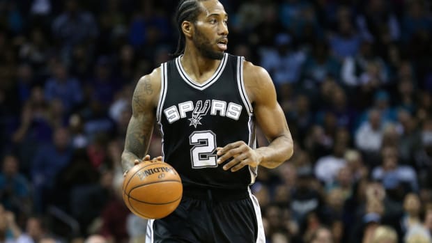 spurs on kawhi