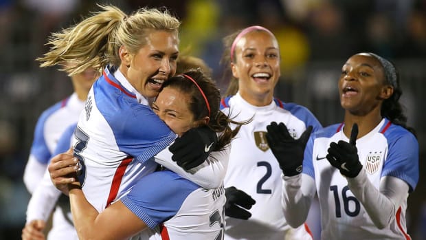 uswnt-vs-colombia-friendly-match-goal-highlights-video.jpg