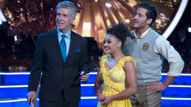 laurie-hernandez-wins-dancing-with-the-stars.jpg