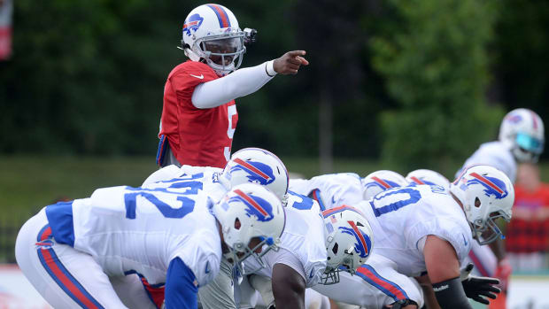 tyrod taylor bills shirt