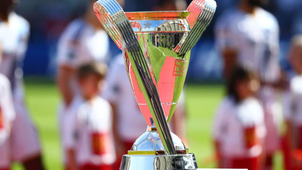 mls-cup-trophy.jpg