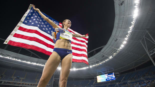 jenny-simpson-bronze-medal-rio-olympics-sparse-crowd.jpg
