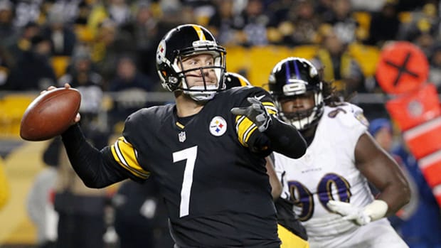 Ben Roethlisberger Sets Record With Back-to-Back Six TD Games