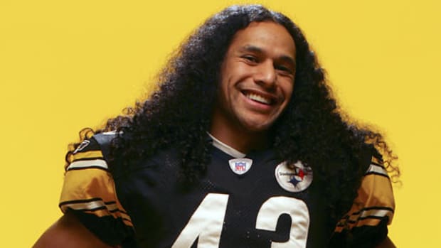 Best Hairstyles in Sports History - 1 - Troy Polamalu 
