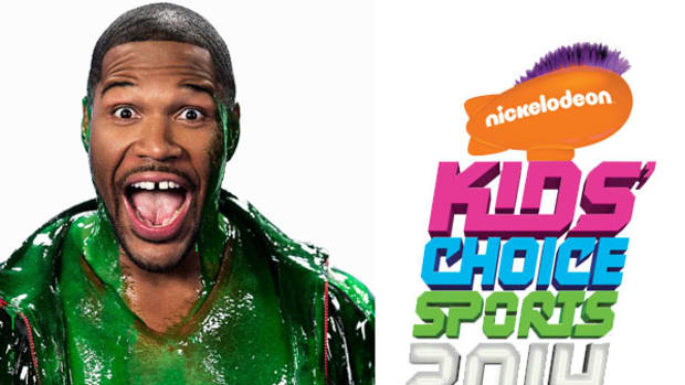 Michael Strahan Previews Nick Kids Choice Sports Awards