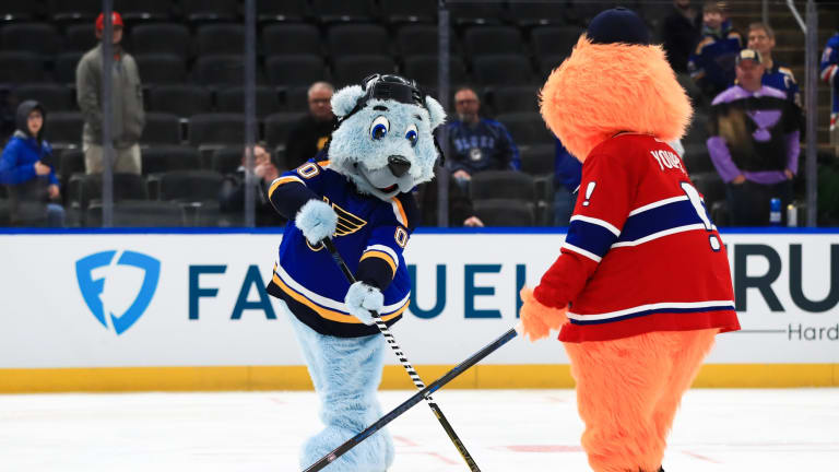 NHL Stars, Mascots Amaze during All-Star Weekend