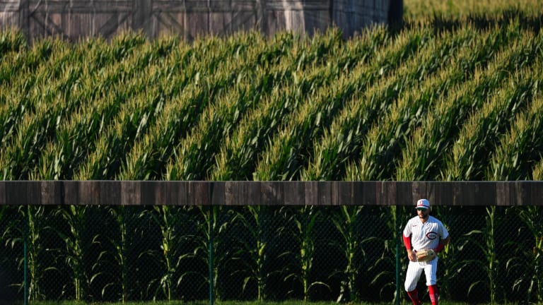 MLB at Field of Dreams Brings Movie Magic to Life