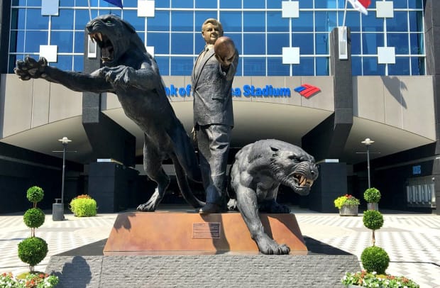 Jerry-Richardson-Carolina-Panthers-statues.jpg