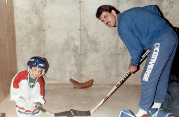 1990-Sidney-Crosby-father-Troy.jpg