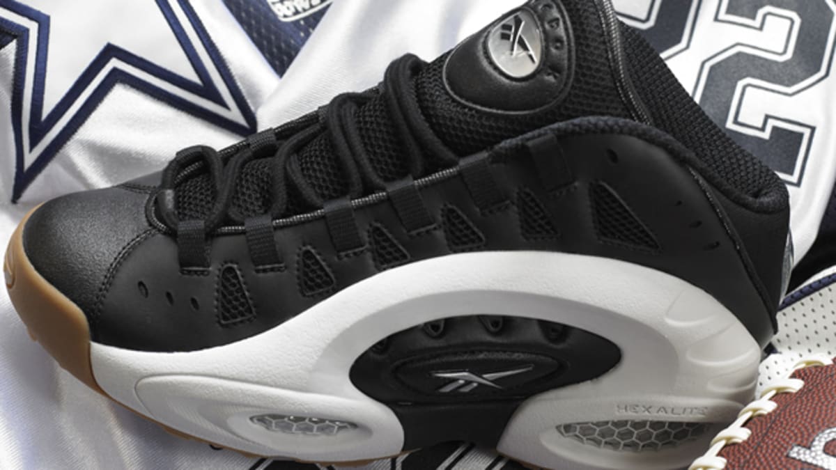 Emmitt smith reebok pumps hot sale