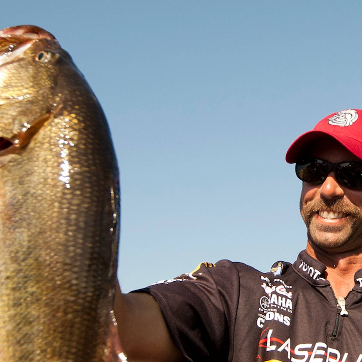 Pro Mike Iaconelli Teaches Kids How to 