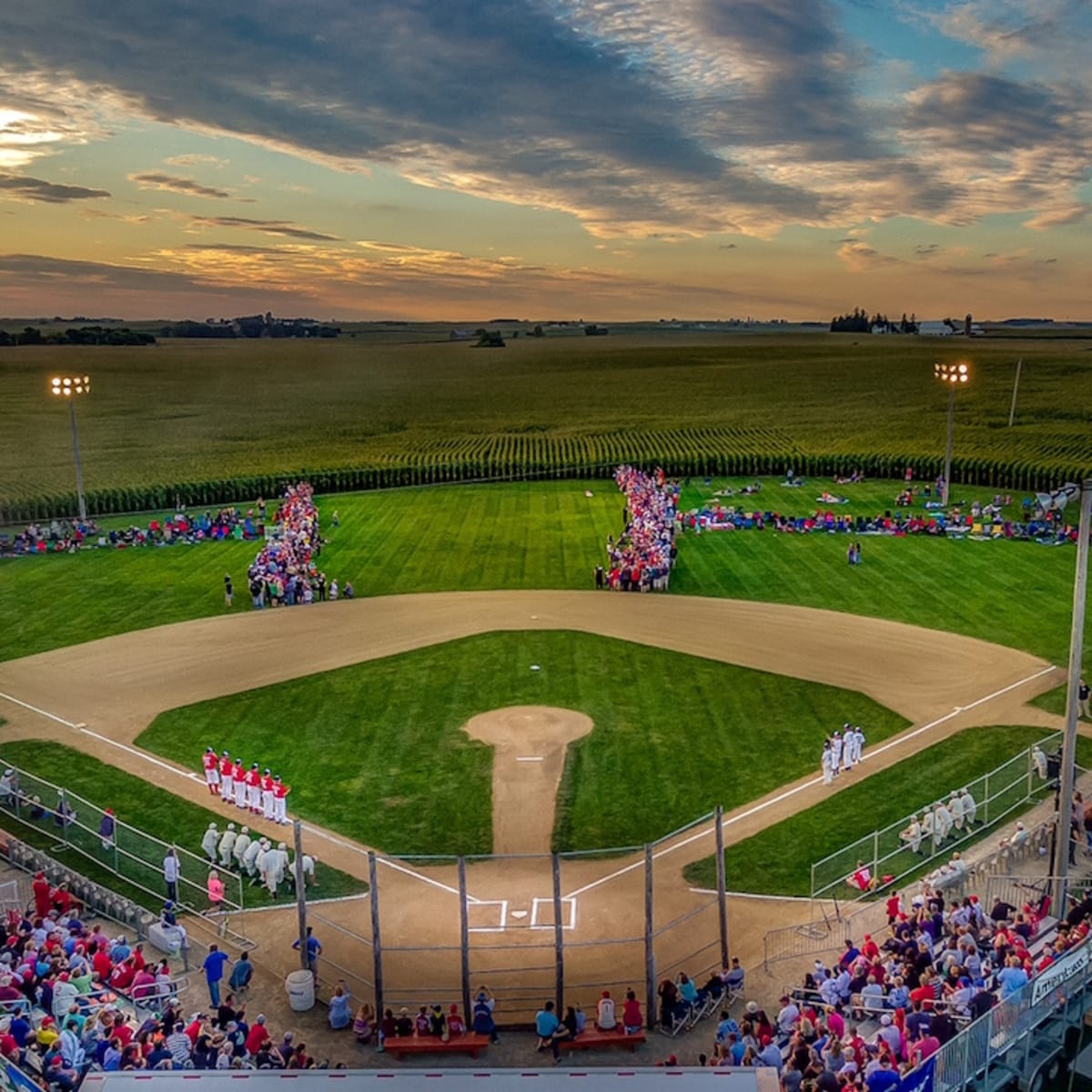 Field of Dreams Site Blends Baseball's Past and Future - SI Kids: Sports  News for Kids, Kids Games and More