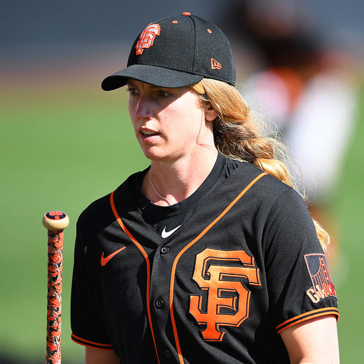 Giants' Alyssa Nakken first woman to interview for MLB manager job - Los  Angeles Times