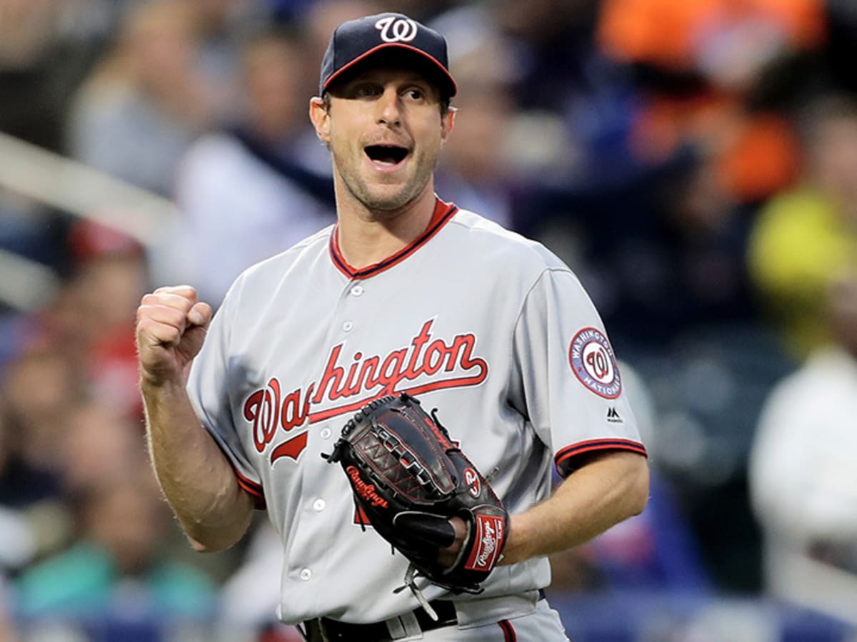 Video: Nationals' Max Scherzer plays catch w/ Mets fan - SI Kids: Sports  News for Kids, Kids Games and More