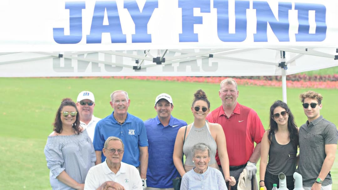 Tom Coughlin Honors Former Player Through Jay Fund Charity