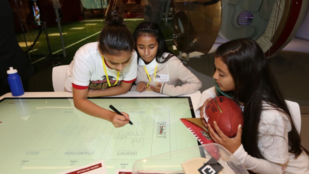 San Francisco 49ers Use Football to Get Kids Excited About STEM