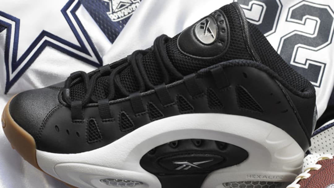 Reebok re-releases classic Emmitt Smith shoe, the ES22