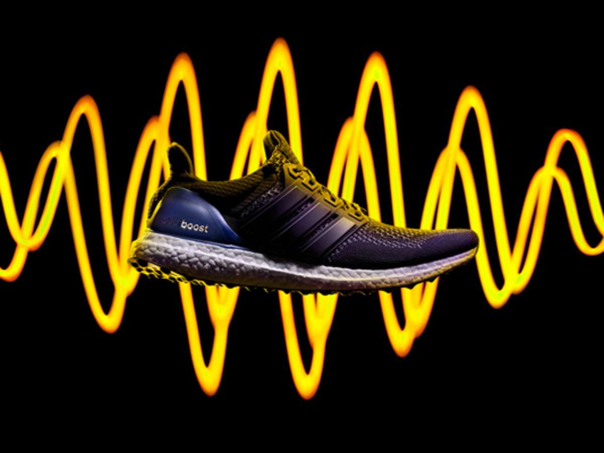 Ultra boost logo top