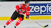 Martin St. Louis Replaces Steven Stamkos on Team Canada