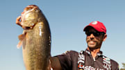 Pro Mike Iaconelli Teaches Kids How to Fish Like Ike