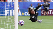 Goalkeeper Alyssa Naeher Dishes on USWNT's Glorious Summer
