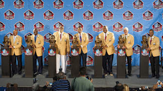 Michael Strahan Leads 2014 Pro Football Hall of Fame Class