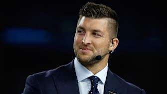 Thursday Afterschool Special: Tebow Time