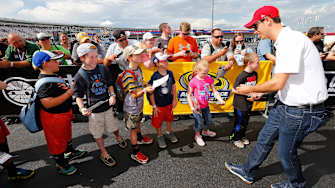 NASCAR Drivers Will Challenge Kids on Social Media Through New Youth Initiative