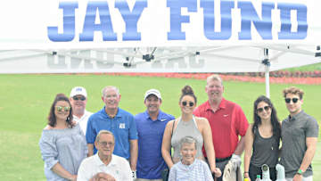 Tom Coughlin Honors Former Player Through Jay Fund Charity