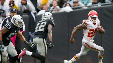 NFL Fantasy Droppables Week 8: Your roster does not need Jamaal Charles, Golden Tate