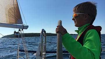 Young Sailor Makes History in World's Longest Freshwater Race