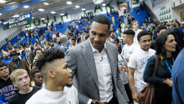 NBA Star Grant Hill's High School Retires Jersey