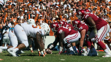 Previewing the Texas-OU Game