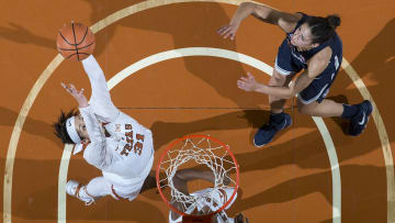 Undefeated UConn Survives Scare Against Texas