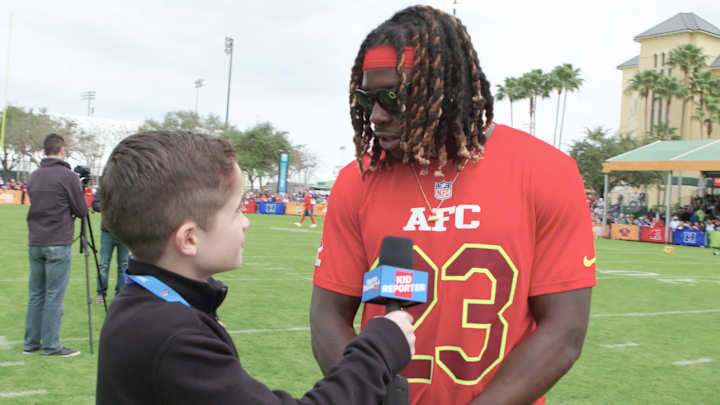 Video: Meeting NFL and FLAG Football Stars at the Pro Bowl Video: Meeting NFL and FLAG Football Stars at the Pro Bowl