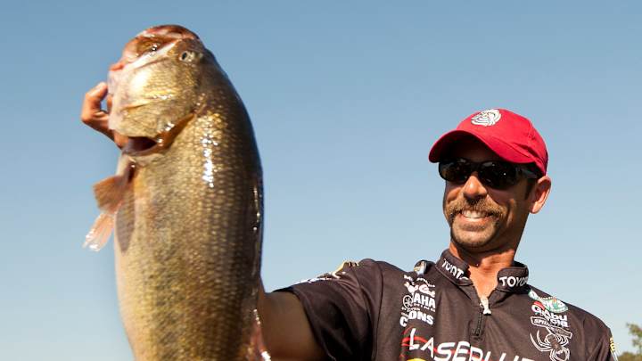 Pro Mike Iaconelli Teaches Kids How to Fish Like Ike Pro Mike Iaconelli Teaches Kids How to Fish Like Ike