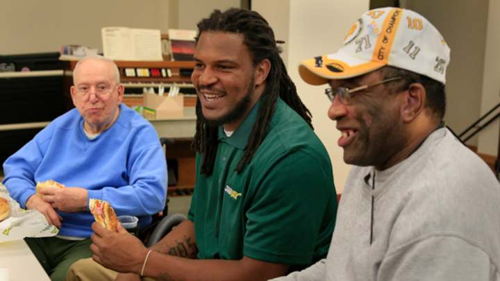 Steelers Linebacker Jarvis Jones Salutes America's Veterans Steelers Linebacker Jarvis Jones Salutes America's Veterans