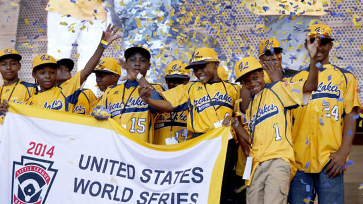 Jackie Robinson West Honored with Parade Jackie Robinson West Honored with Parade