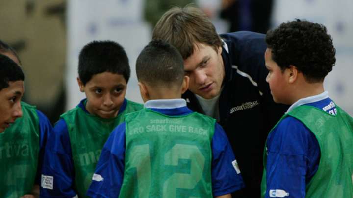 Tom Brady Plays Flag Football
