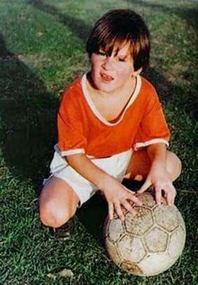 1992-94-Lionel-Messi-childhood.jpg