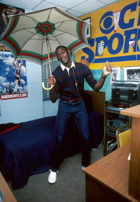 41-Michael-Jordan-005795115.jpg