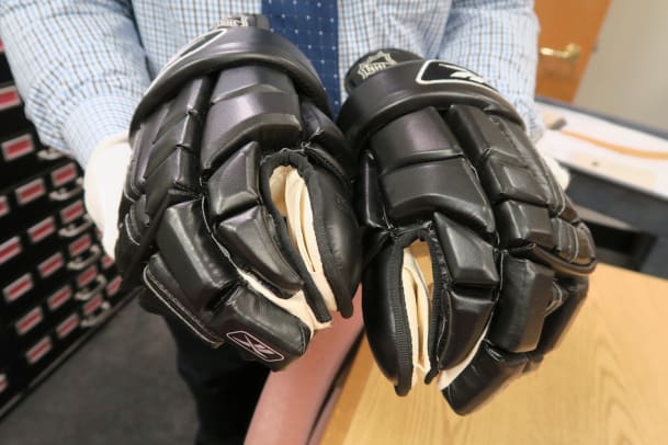 bobbyorrgloves..jpg