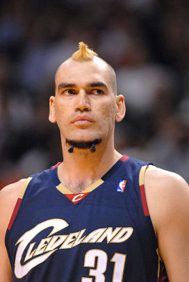 NBA's Worst Hair Cuts - 10 - Scot Pollard