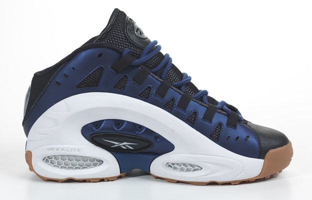 Reebok releases Emmitt Smith's sneakers - SI Kids: Sports News for Kids ...