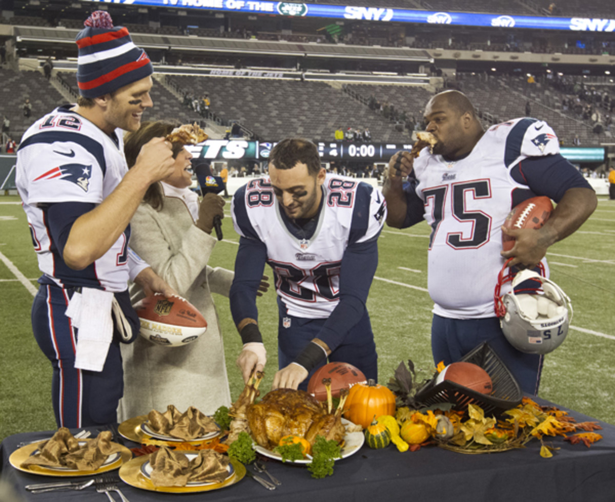 The Five Most Memorable NFL Thanksgiving Moments - SI Kids: Sports News