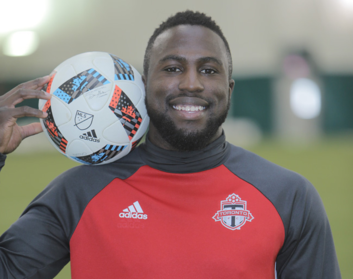 jozy-alitdore-sport-camp-article2.jpg