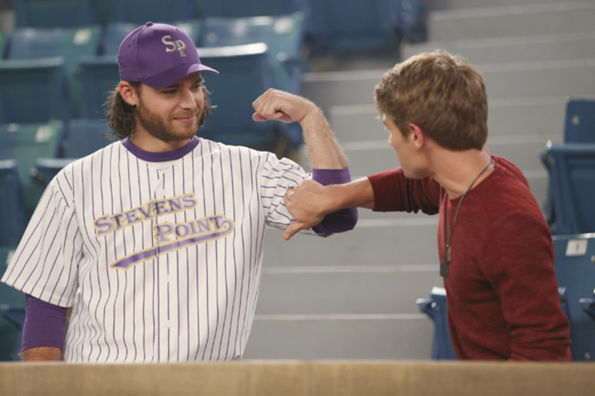 Exclusive Images of Brandon Crawford on Disney's Liv and Maddie - SI  Kids: Sports News for Kids, Kids Games and More