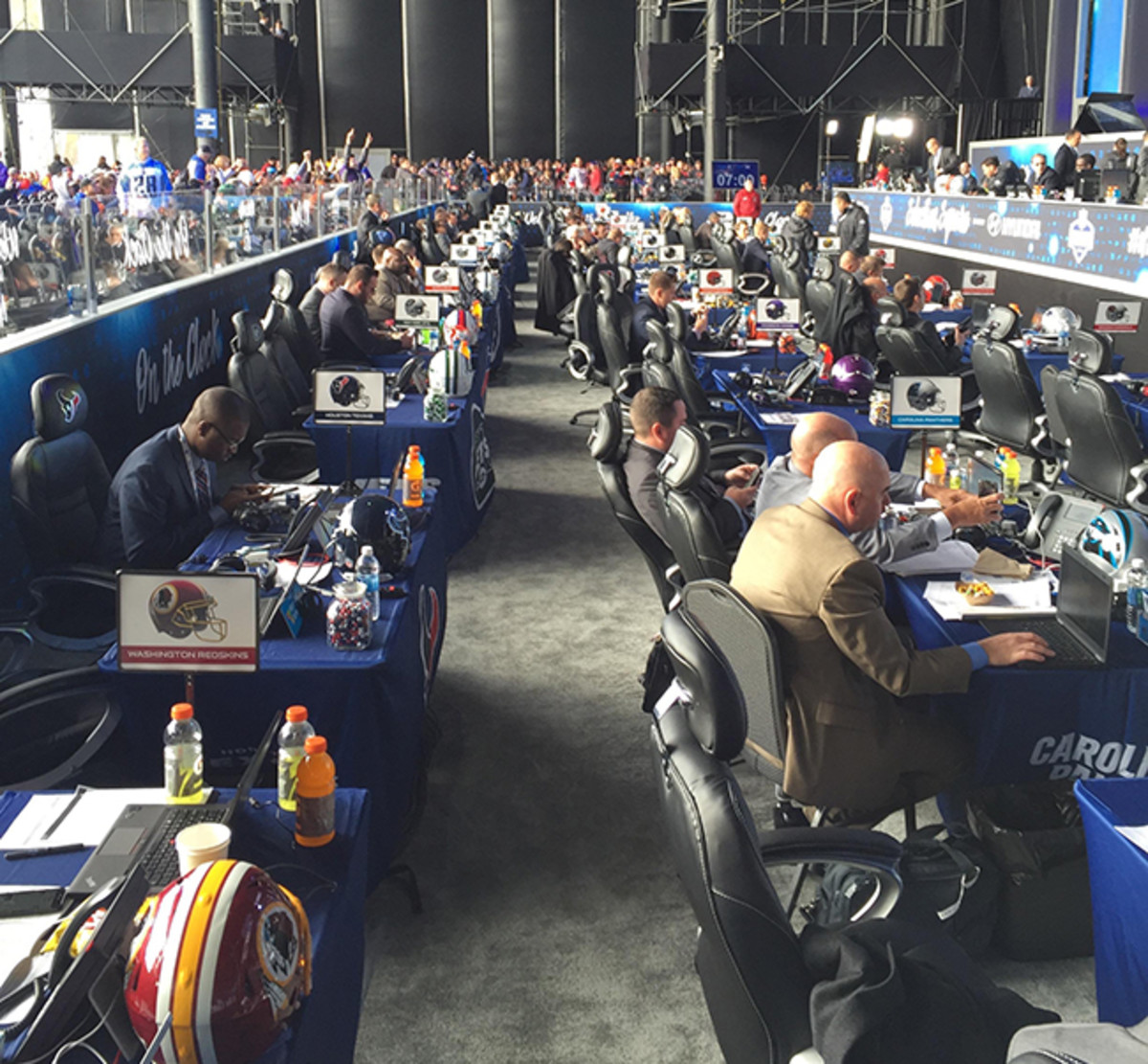 nfl-draft-experience-article3.jpg