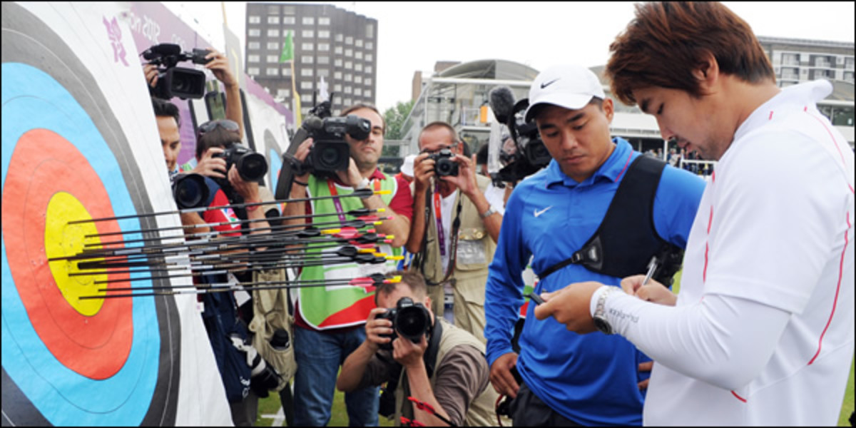 Blind Archer Sets World Record SI Kids Sports News for Kids, Kids